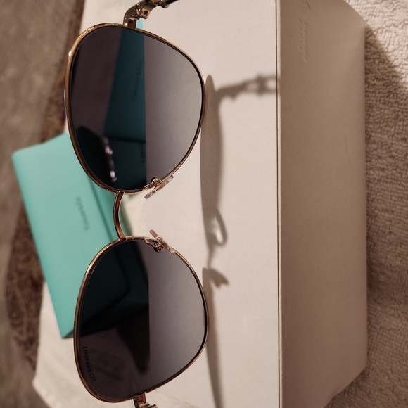 TIFFANY & CO. OTF 3086 6166/3C 57mm Grey Gradient Lenses NWT
